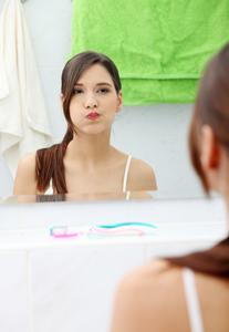 lady in mirror